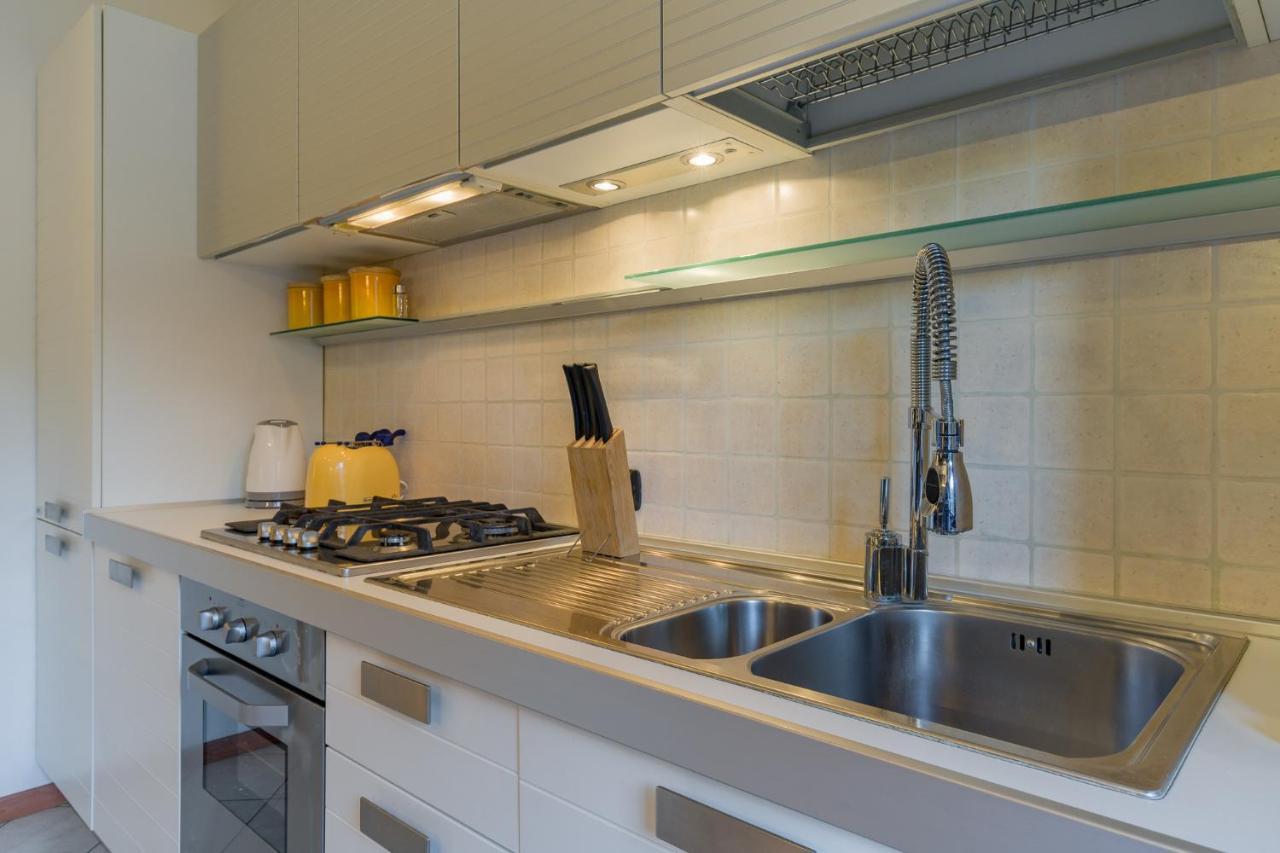 Le Volpi In Citta Apartment Verona Bagian luar foto