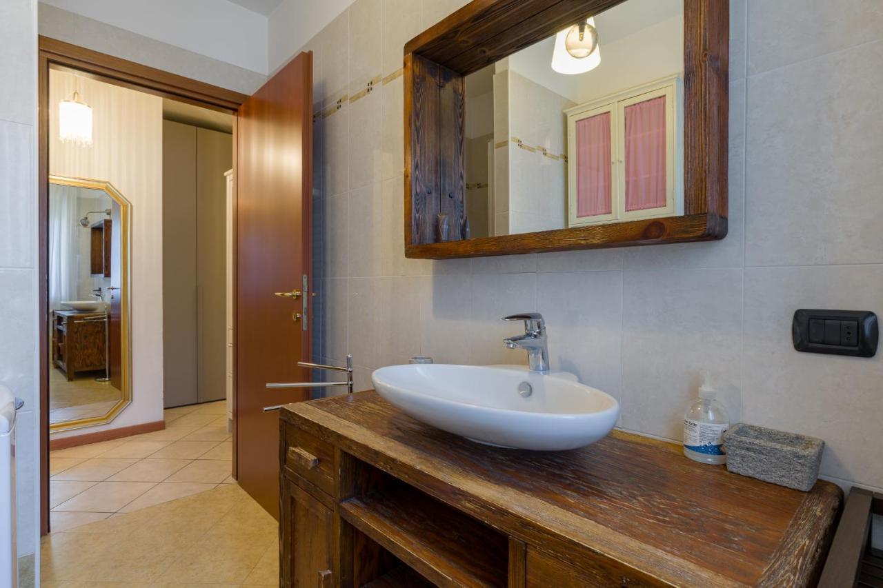 Le Volpi In Citta Apartment Verona Bagian luar foto